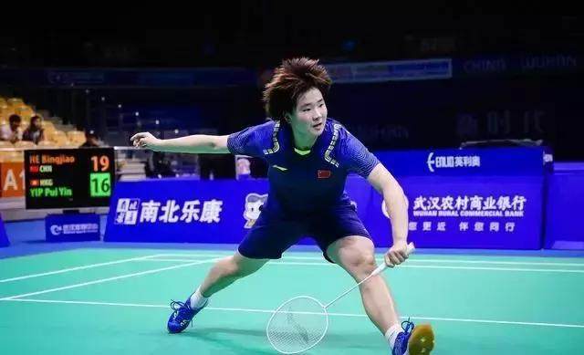 克莱：22年灰熊就差点废了我的队友，别这么脏了行么