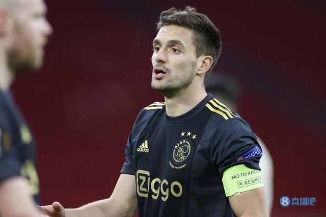 都体：弗拉霍维奇遭遇左腿拉伤，预计将缺阵至今年年底